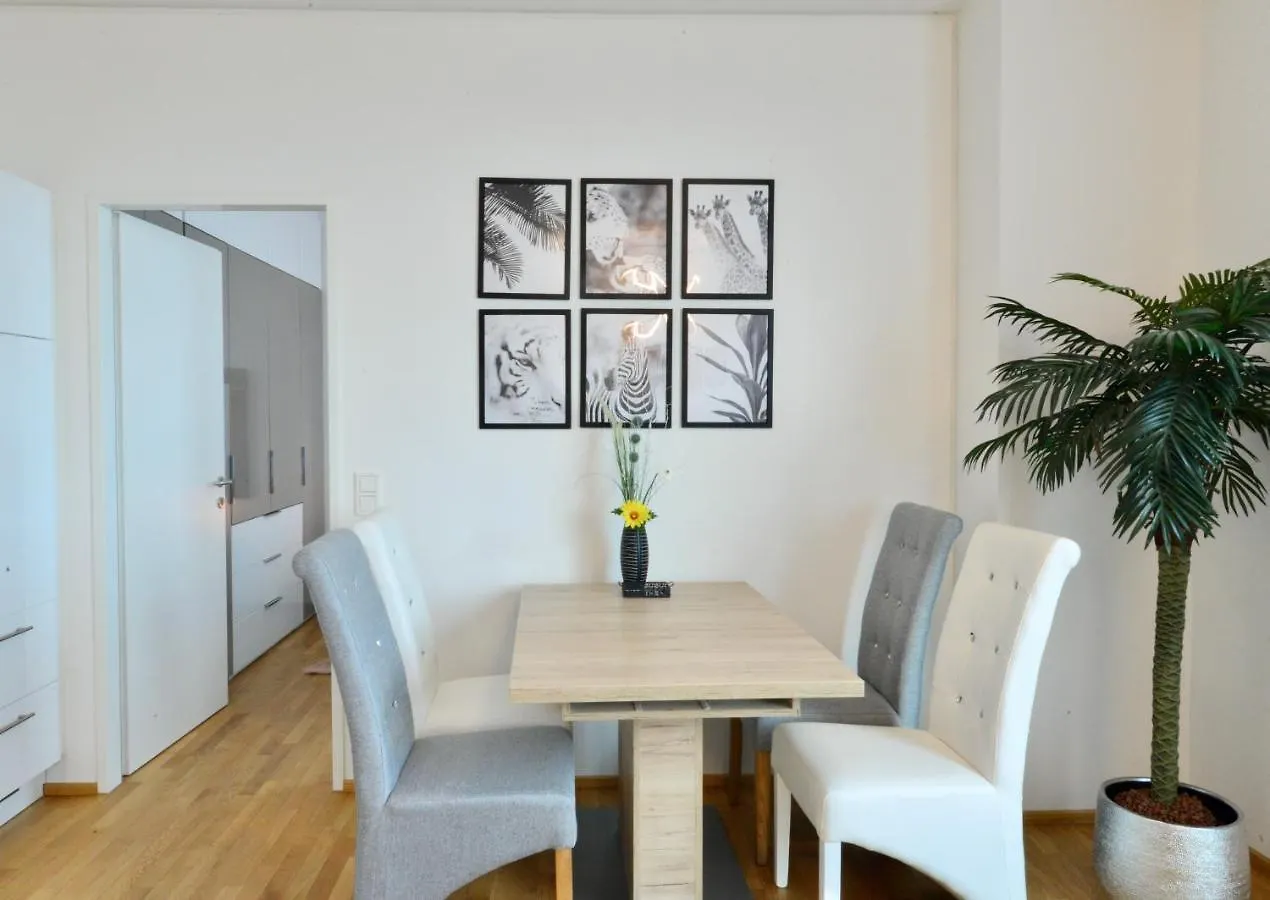 Apartament Skyscraper-Feeling With Parking Nearby Wiedeń